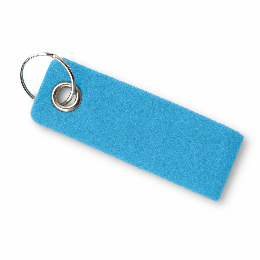 Filz-Schlüsselanhänger Schlaufe 90 × 30 mm in Hellblau mit Metallöse und Schlüsselring – Werbeartikel aus 3 mm Filz